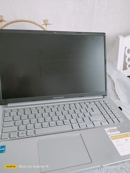 Ноутбук ASUS Vivobook