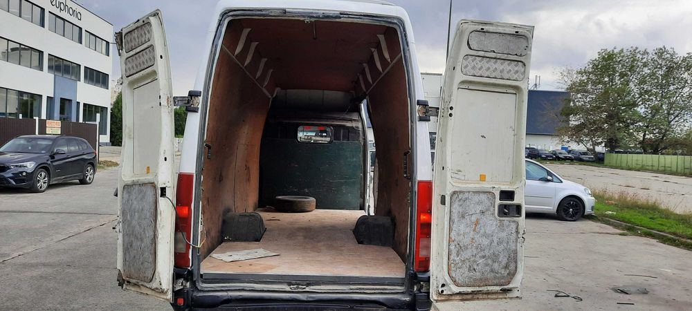 Iveco Daily , 2,8 HPI, 6 Trepte, An 2005 , Punte dubla