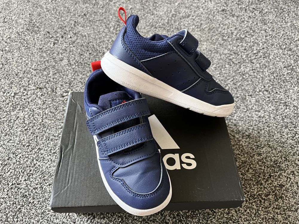 Adidas tensaur I S24053