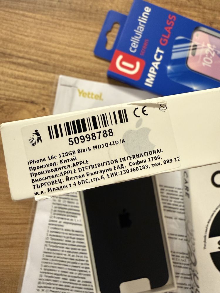 IPhone 16e Нов Йеттел Гаранционен 3 години гаранция ! Black - Черен!