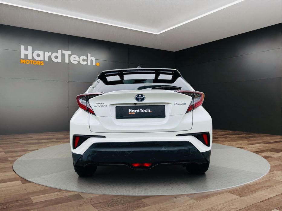 Toyota C-HR TOYOTA C-HR 1.8 Hybrid FWD e-CVT - 122CP Echipare Style Bi-Tone