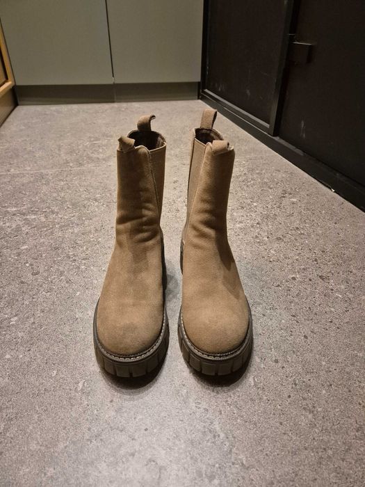 Боти на Answer lab