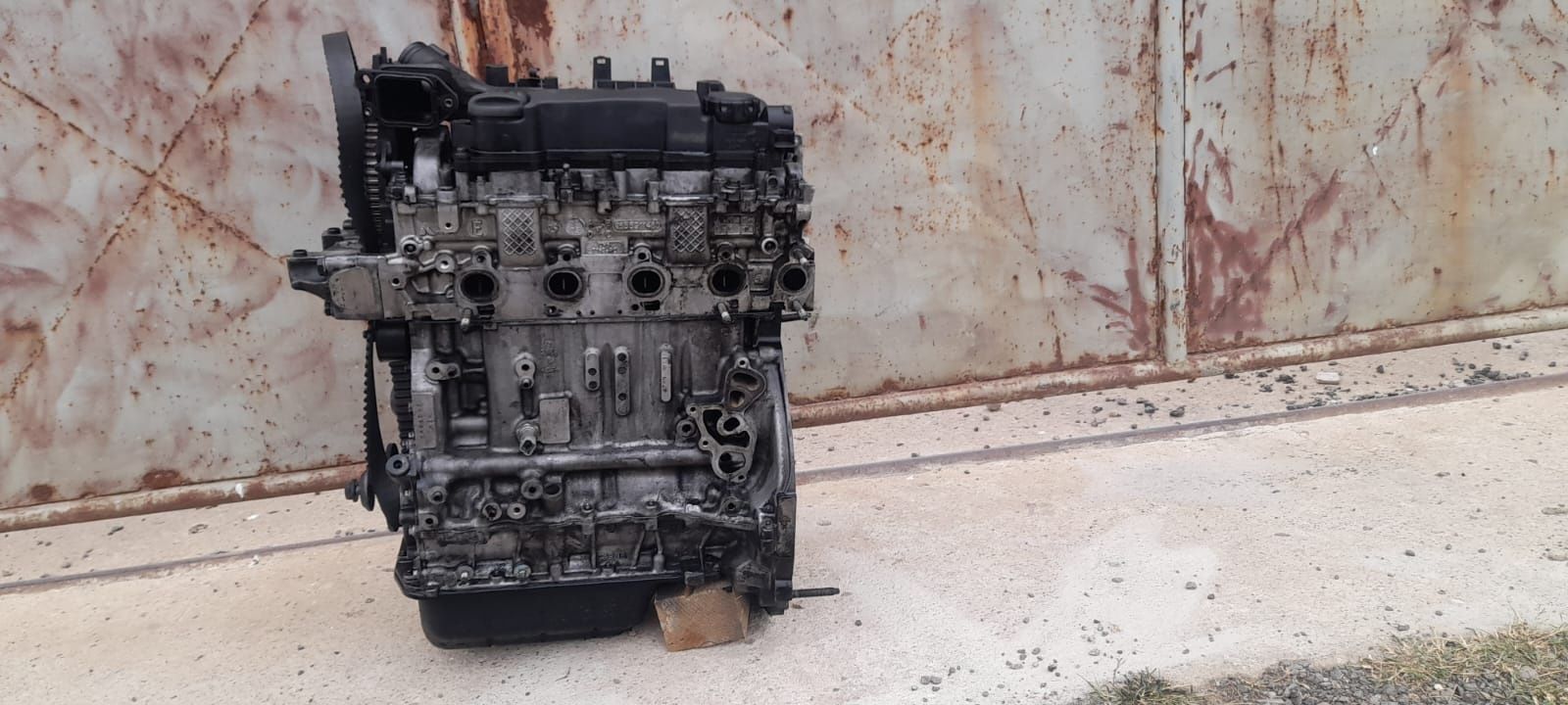 Motor fără anexe ford focus 2 1.6 tdci