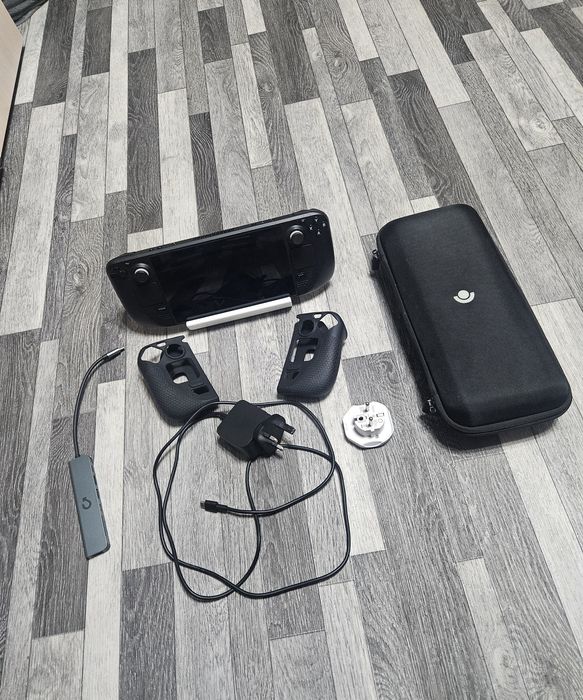 Продам Steam deck 1tb в идеальном состоянии.