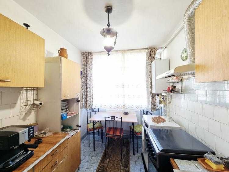 Apartament 3 camere Tiglina 1