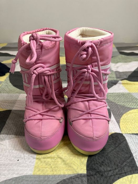 Moon boot de vanzare
