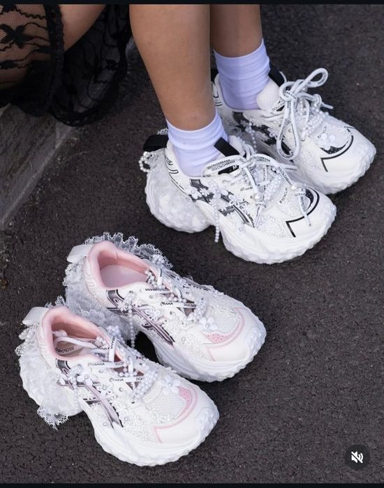 кроссовки  новые