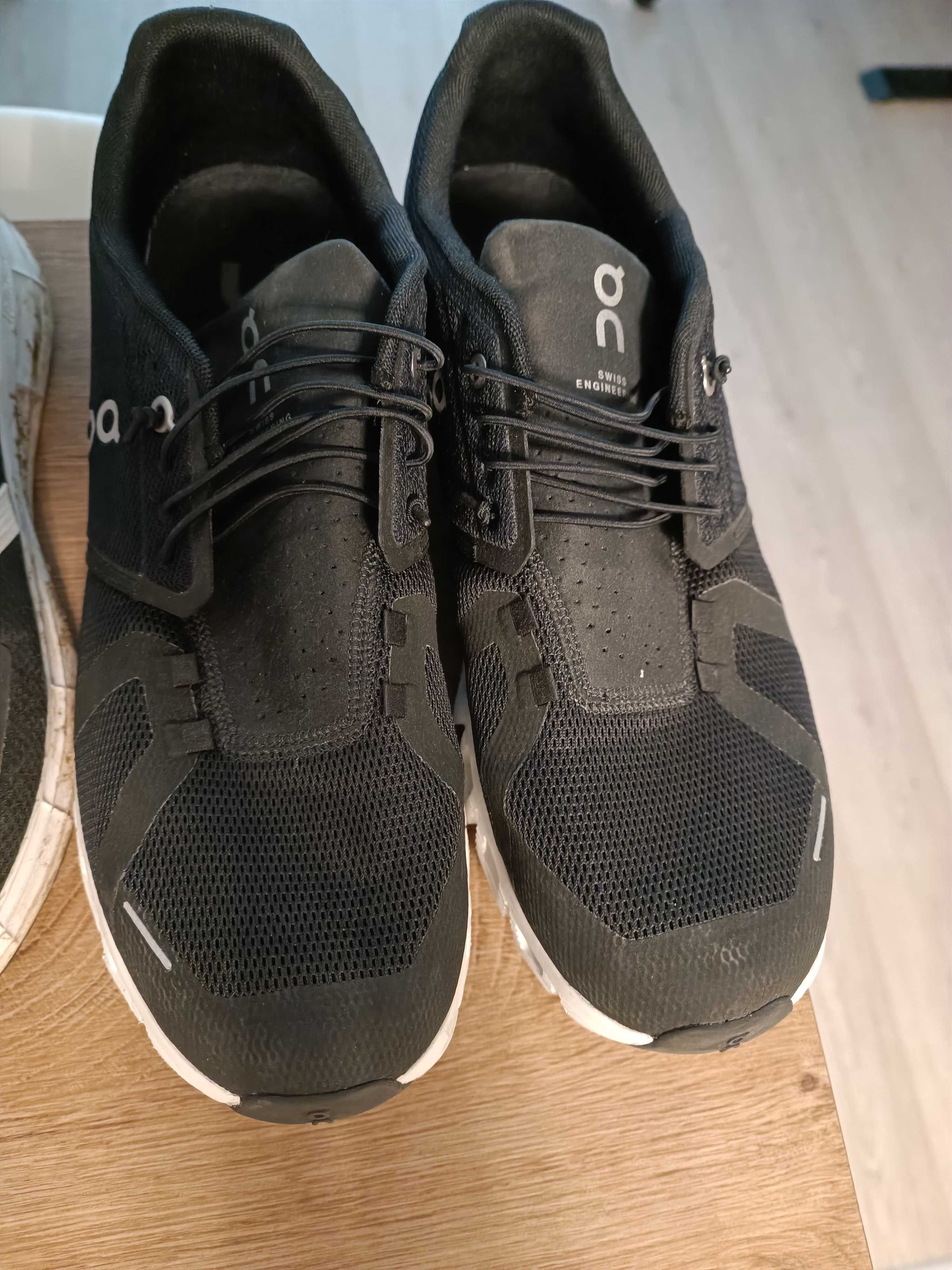 ON Men's Cloud 5 Sneaker