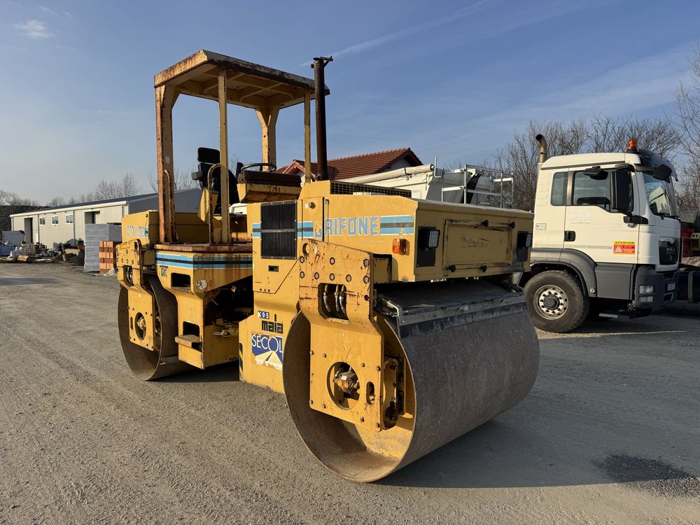 Cilindru compactor Bitelli ( Cat ) DTV100 Grifone 10T