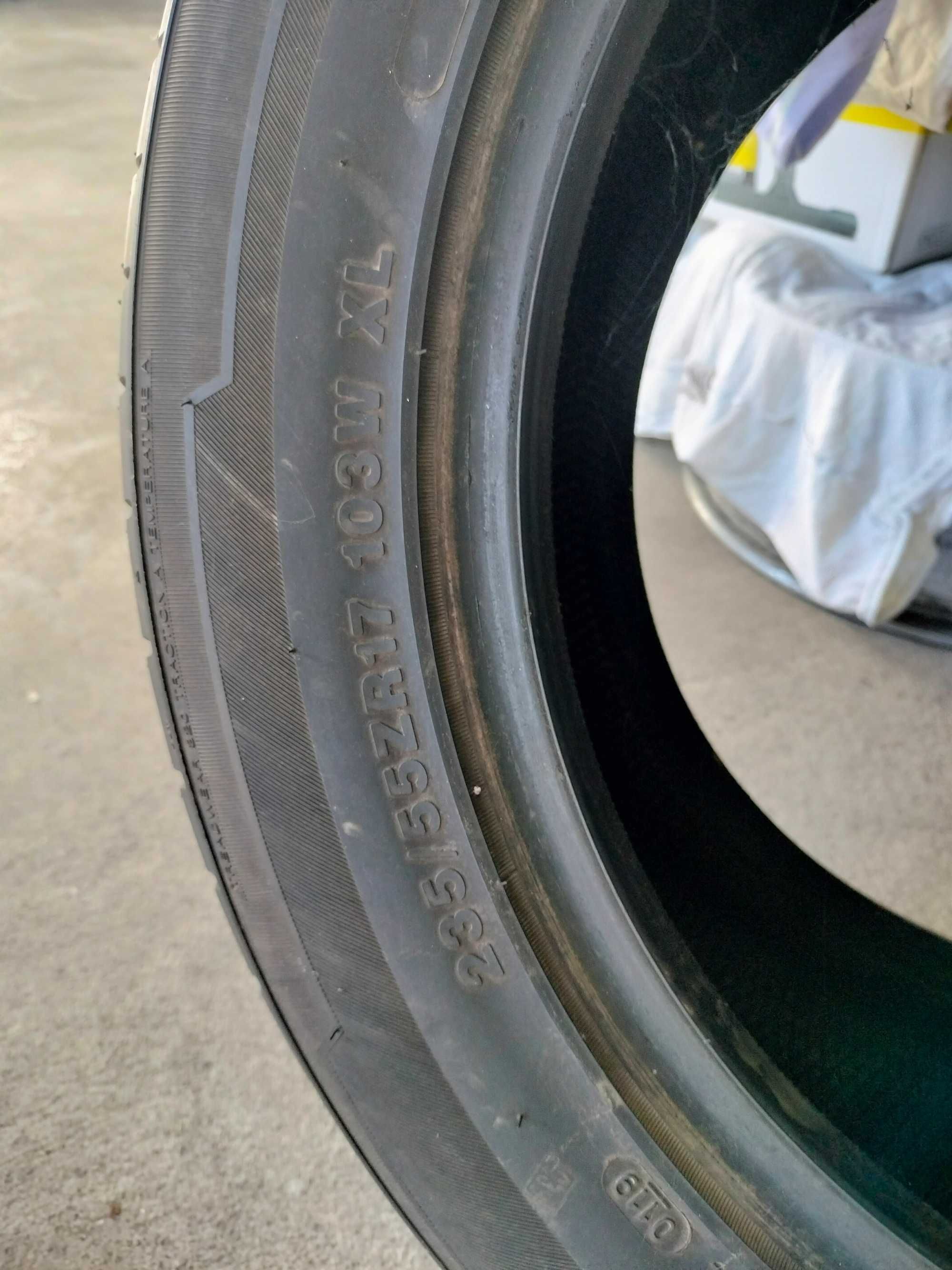 2 cauciucuri  bridgestone 235 55 17