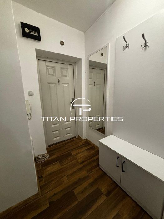 Дава се под наем Тристаен апартамент в Бургас, Възраждане - 65 кв.м за 408 € - Снимка #3