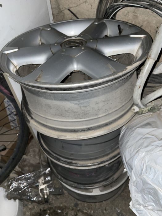 R18 размер диски комплект оригинал