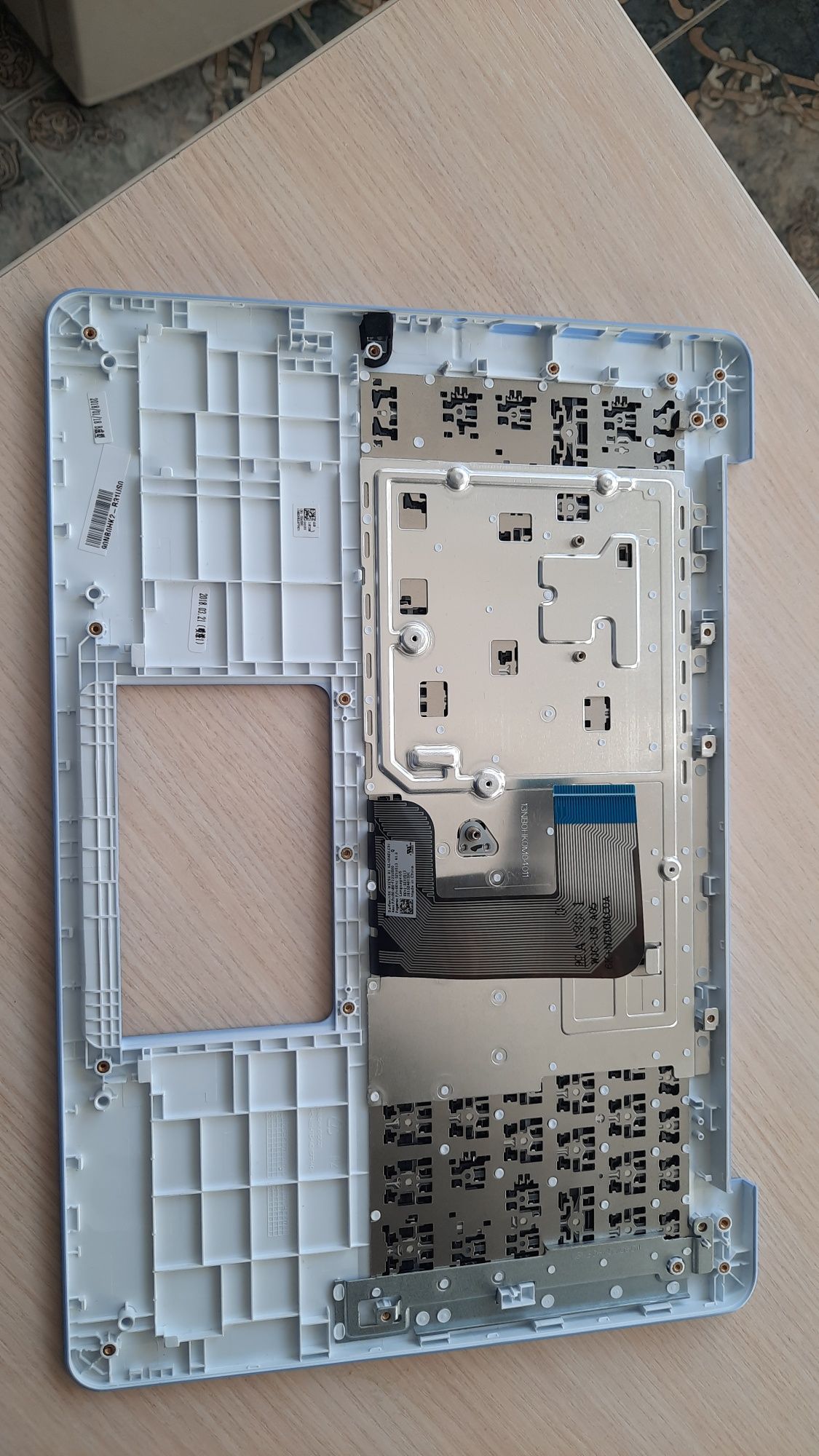 Топ-кейс asus  L406U