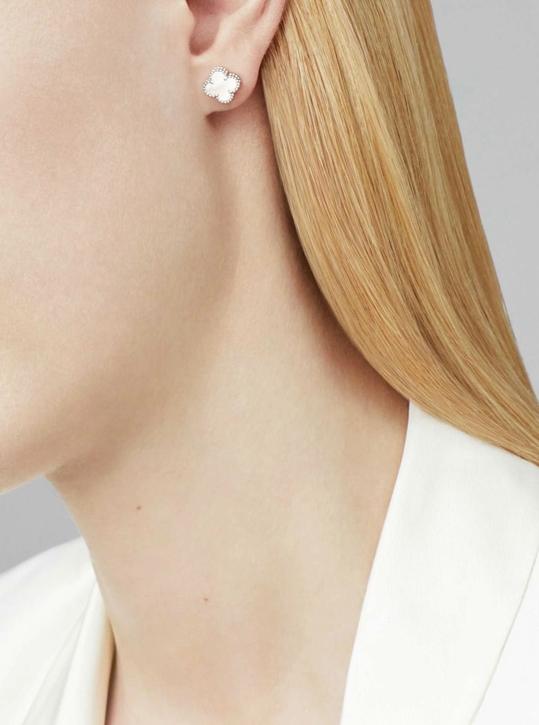 Van Cleef Sweet Alhambra колие и обеци