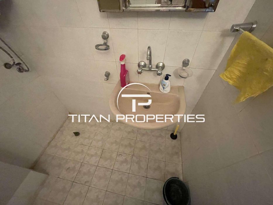 Дава се под наем Тристаен апартамент в Варна, Колхозен пазар - 85 кв.м за 500 € - Снимка #8