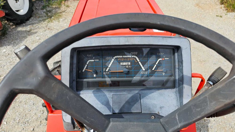 Японски трактор Kubota L1-185D, 18 кс, 4х4 с фреза - АграБГ Джолев