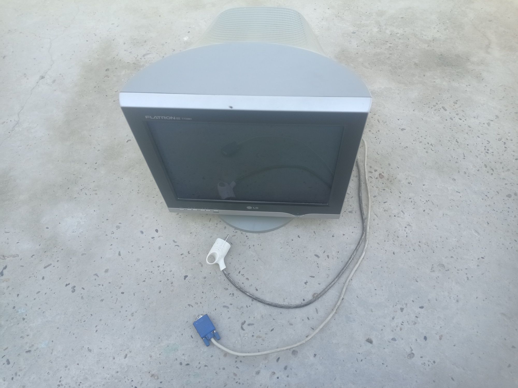 Monitor sotiladi