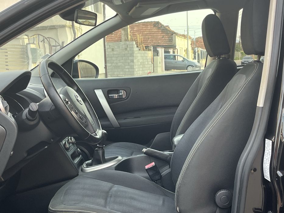 Vand Nissan Qashqai an fabricatie 2011 euro 5