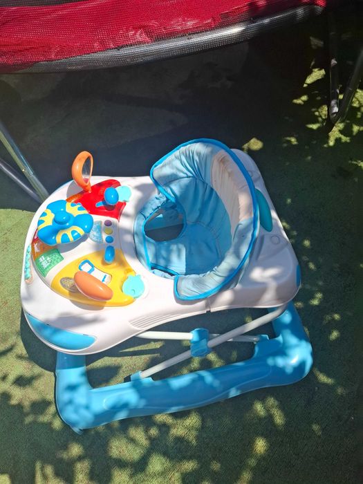 Продава се Проходилка