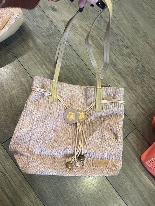 Чанти Zara, Mango, Bettyy Barckley и друго