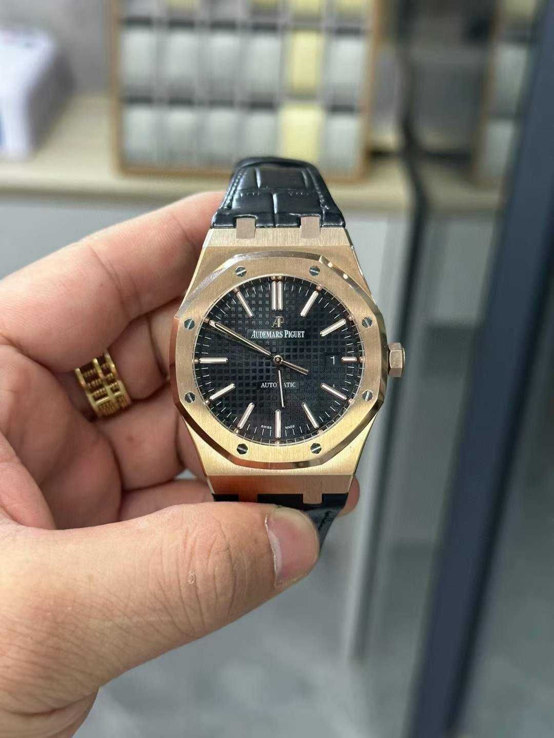 Audemars Piguet Royal oak gold /piele