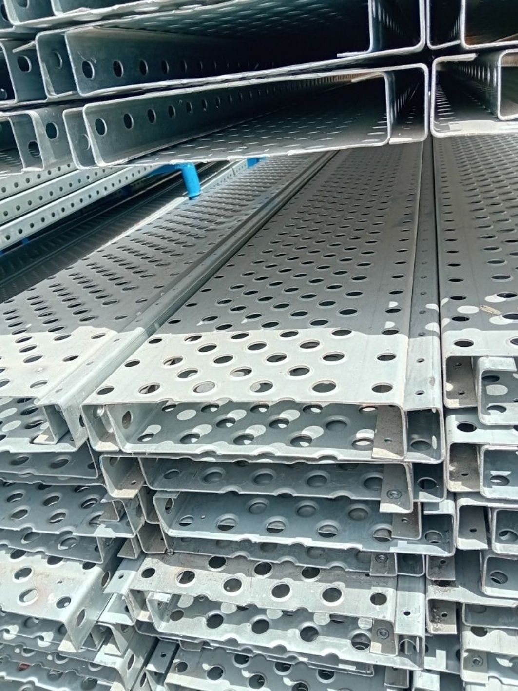 Scari galvanizate