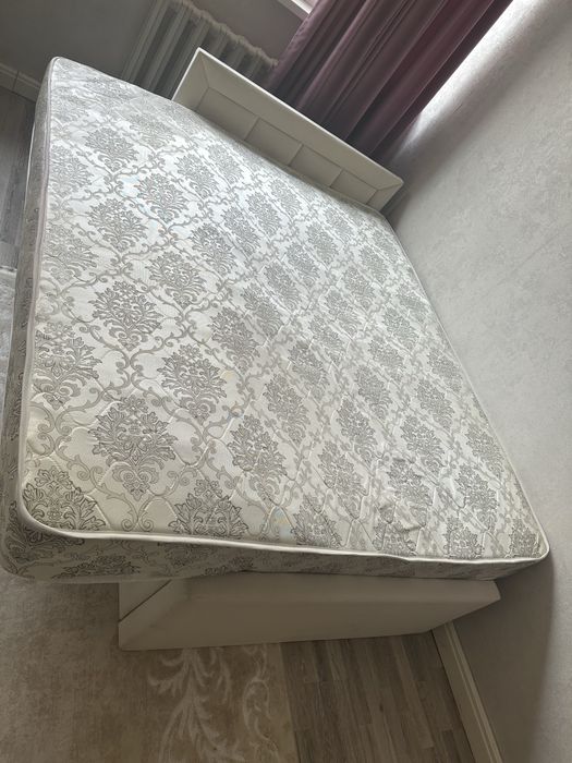 Продам буу Матрас 2 х спалка состояние хорошая