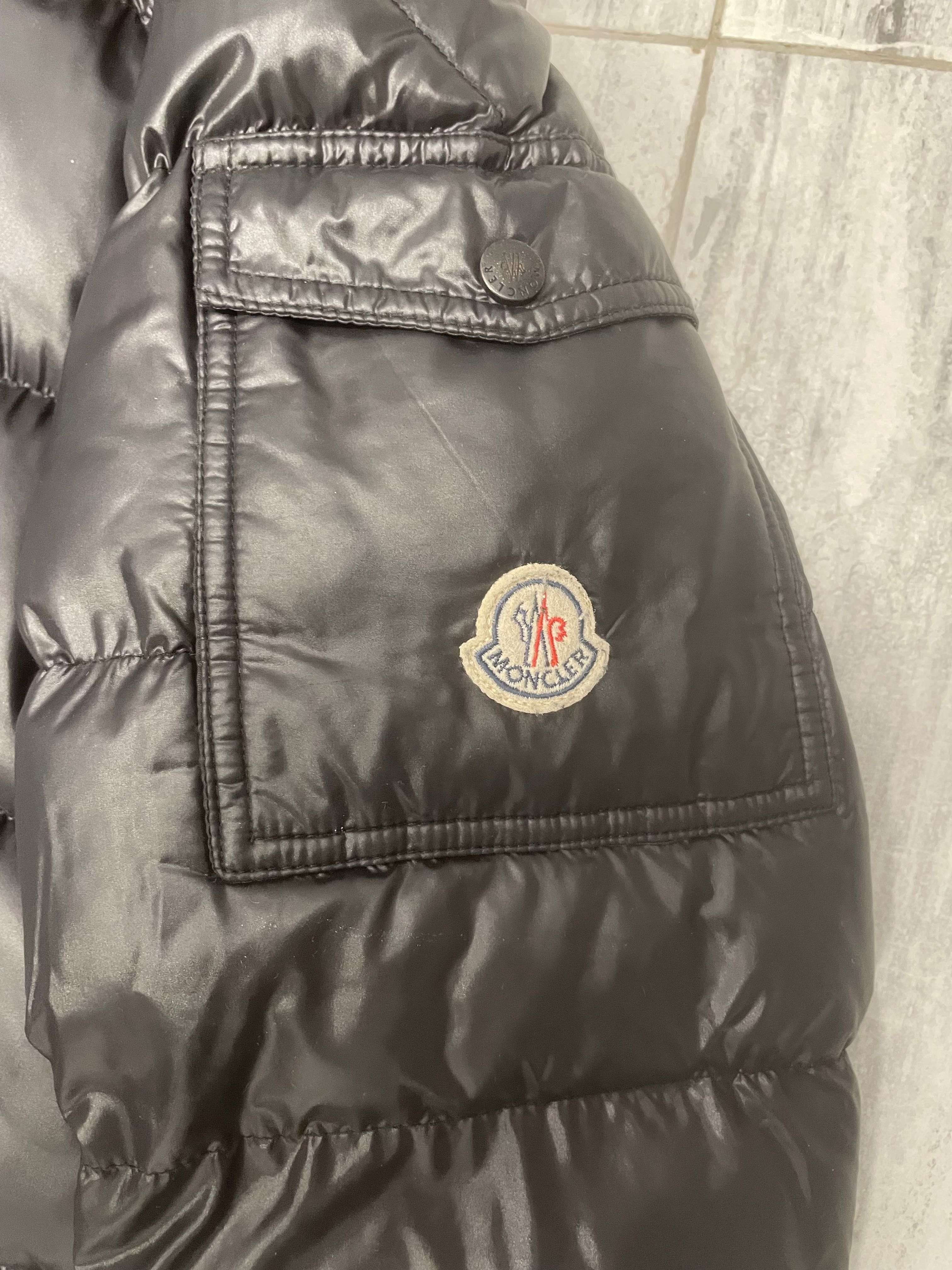 Moncler maya яке