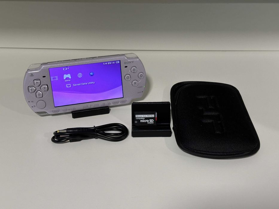 Sony PSP 2000 Lavender Purple Modata (plus accesorii)