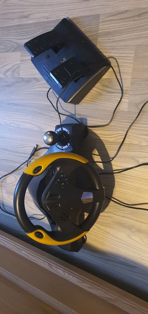Volan gaming myria pentru ps4,ps3 sau pc