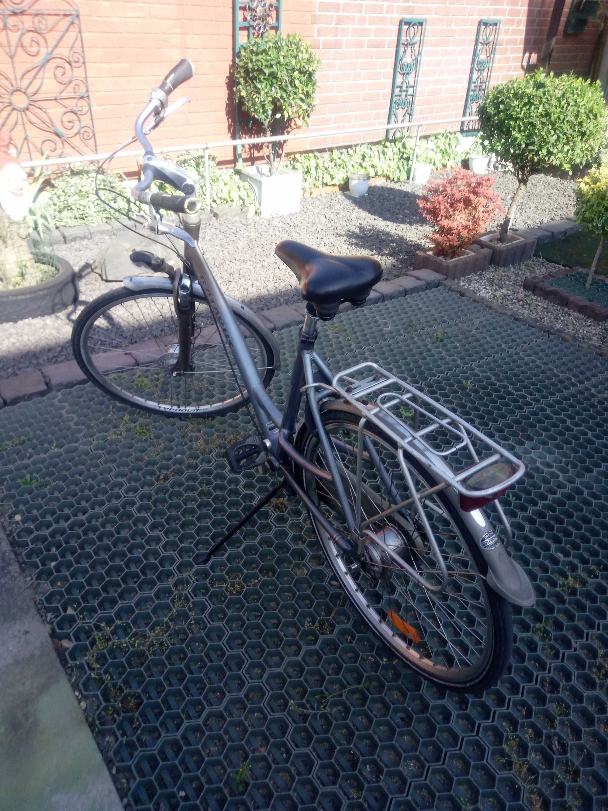 Vand bicicleta aluminiu BATAVUS Olanda,7 viteze in butuc