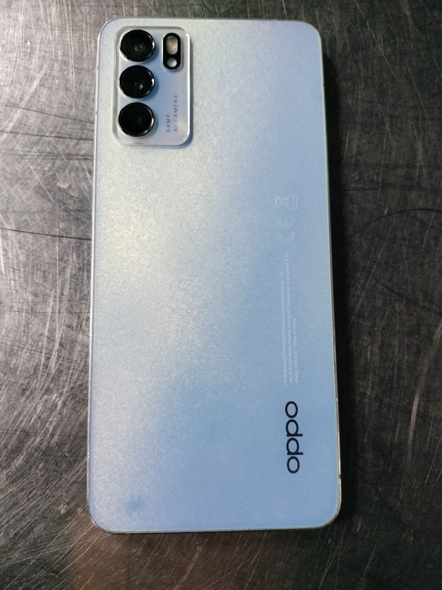 Telefon oppo reno6