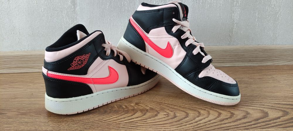 Маратонки Nike AIR JORDAN