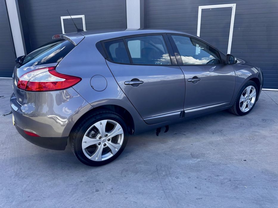 RENAULT MEGANE 2012 Motor 1.5 DCi 110 CP Automat Navi Clima Jante PDC