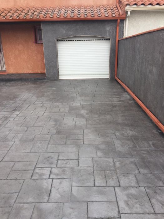 Beton amprentat, Pavaj beton curti, gradini, alei, terase, hale