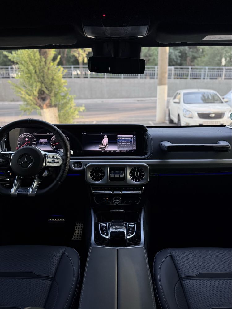 Mercedes Benz G63 AMG