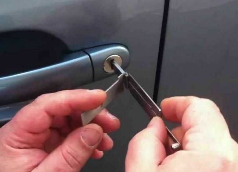 Открыть машину вскрытие авто