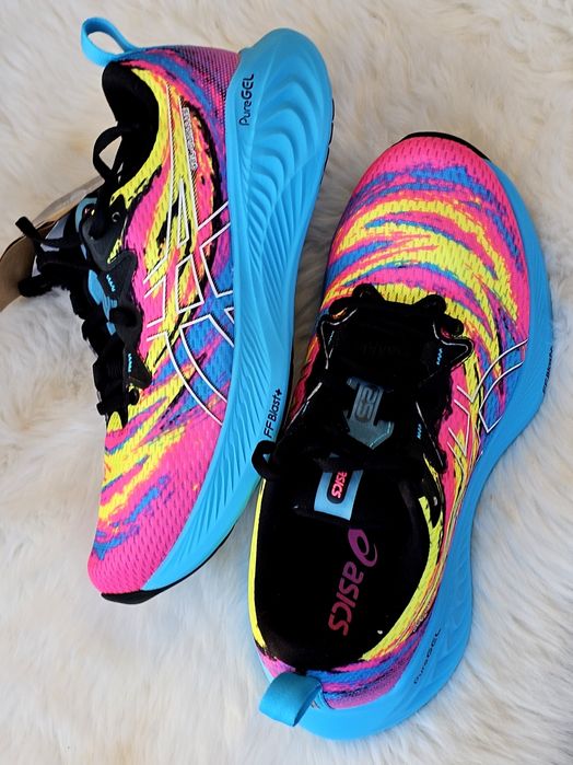 Asics Gel Cumulus 25 оригинални дамски сникърси 39 номер