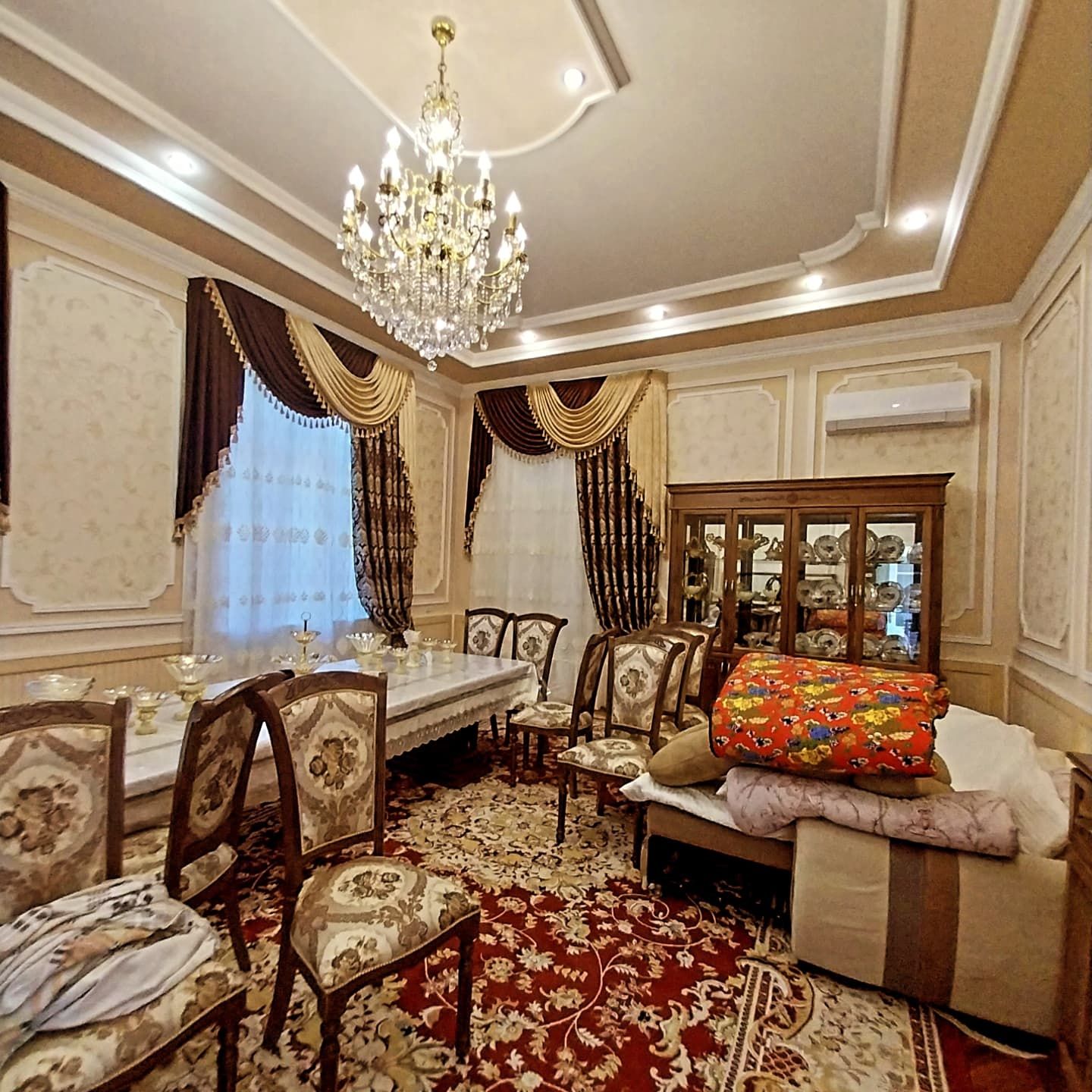 Парда ювиш, Стирка шторь, Parda yuvish, Parda ilish, Dazmolash, Прачка