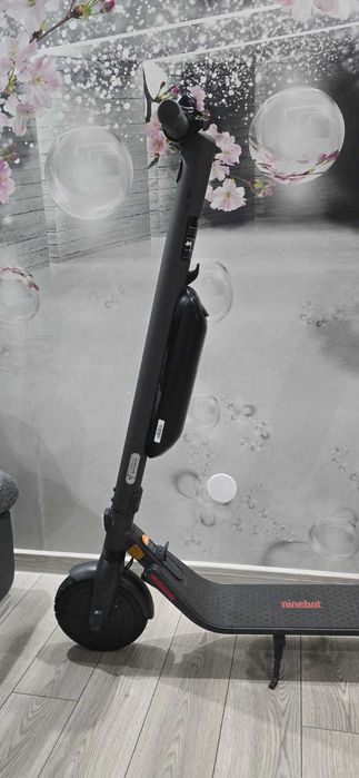 Trotineta electrica Ninebot by Segway KickScooter viteza maxima 25 km