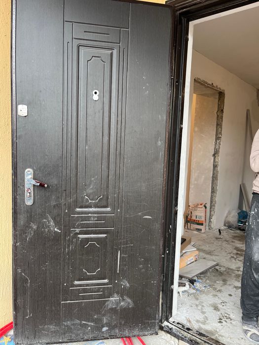 Дверь входная торекс б/у