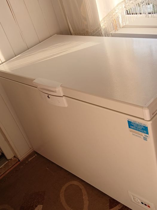 Vand lada frigorifica in stare excelenta Beko 360L clasa E