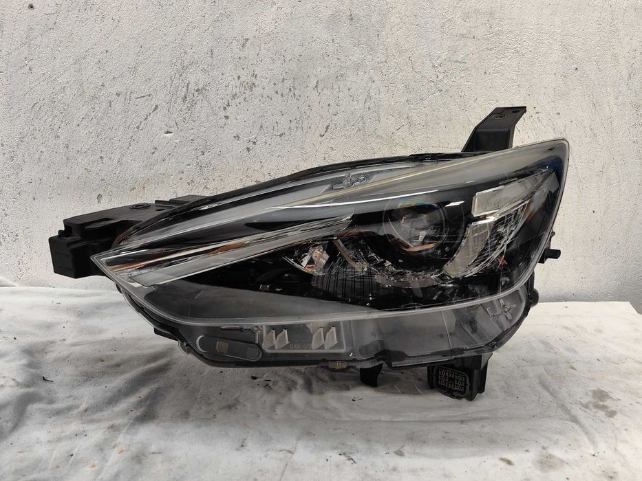 Оригинален фар Мазда Mazda CX3 Full Led