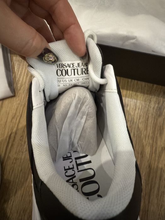 Уникални Versace Jeans Couture, 39 номер