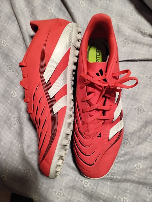 Adidas PREDATOR номер 45