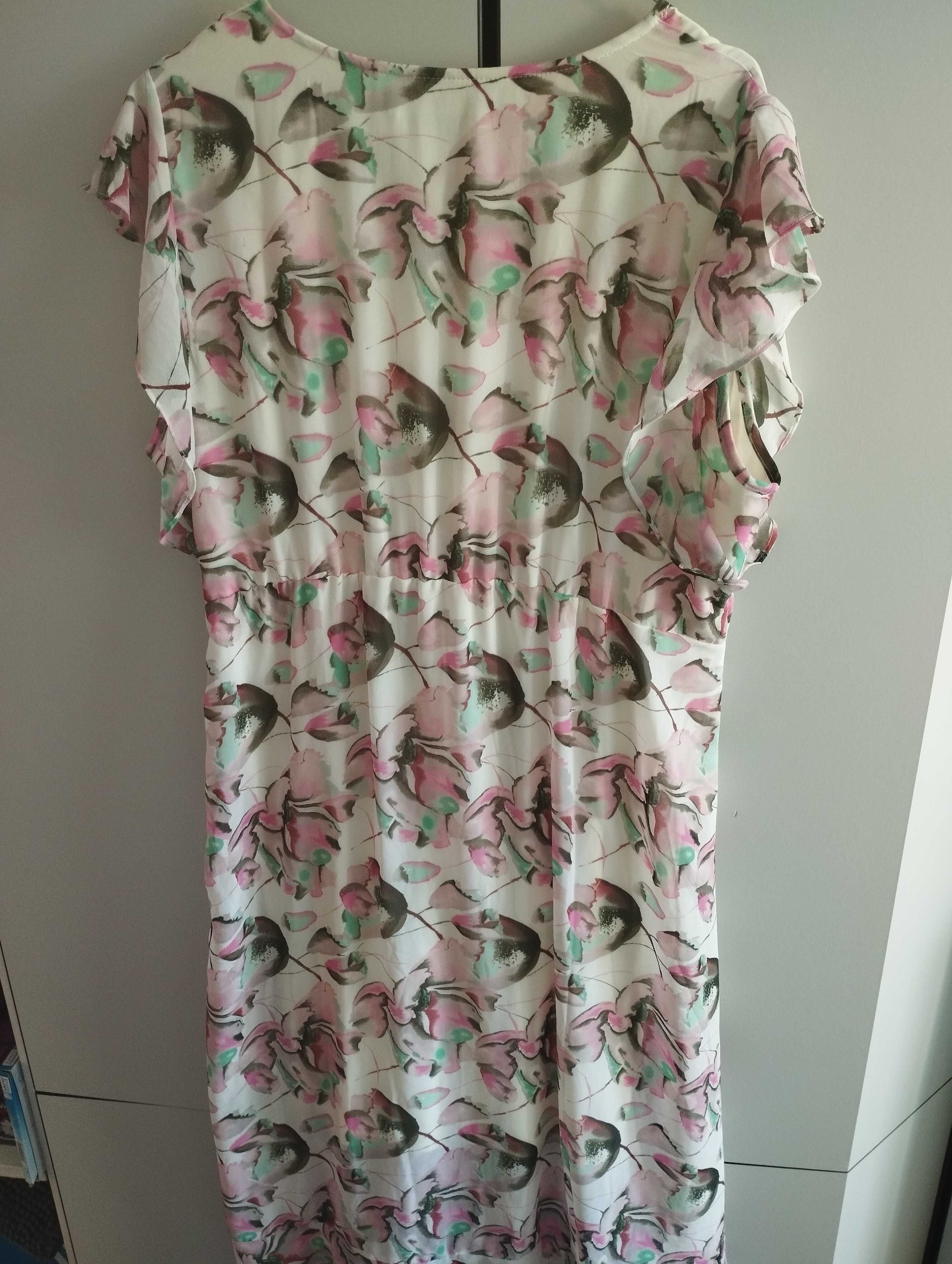 Две сладки рокли р-р L -XL.