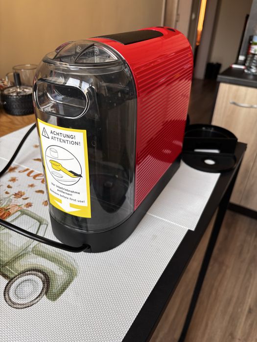 Кафемашина с капсули Tchibo Cafissimo Pure Plus