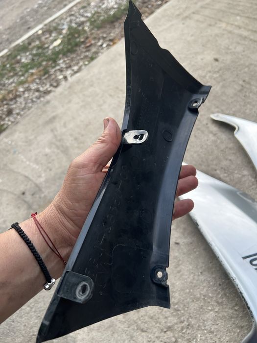 Спойлери за Yamaha T max