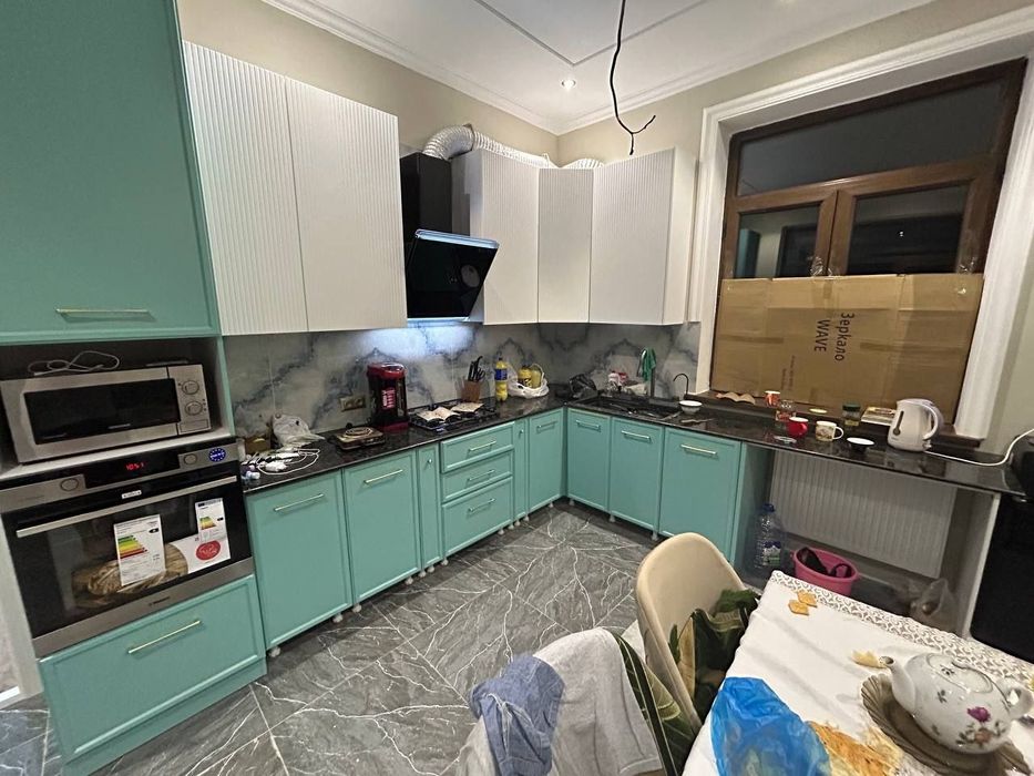 Assalomu aleykum. Buyurtma asosida oshxona mebellari yasaymiz.