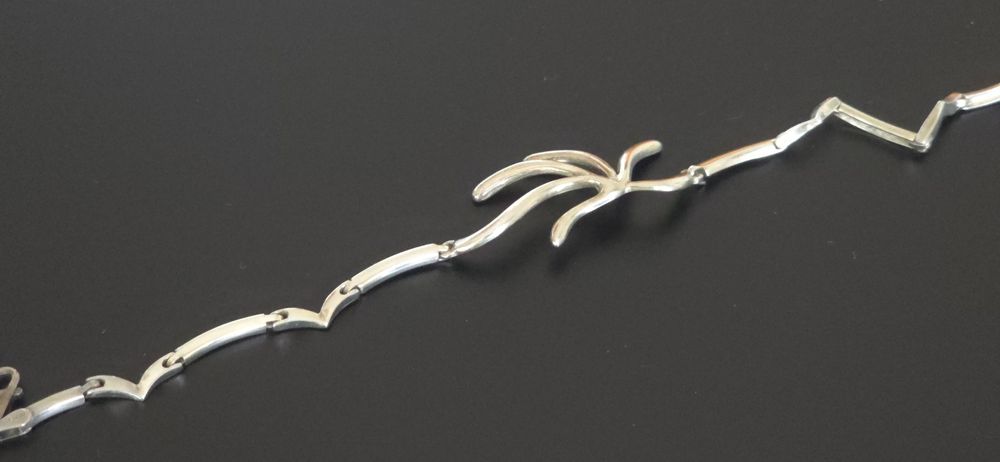 Сребърна гривна Tokash